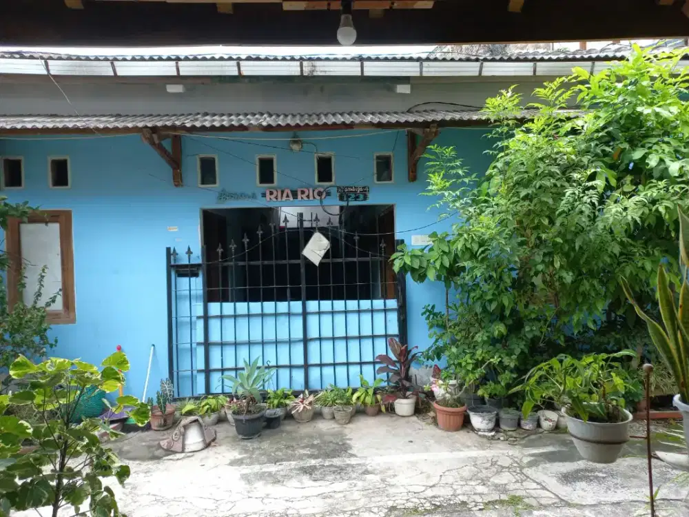 KOS-KOSAN PUTRA *RIA RIO*