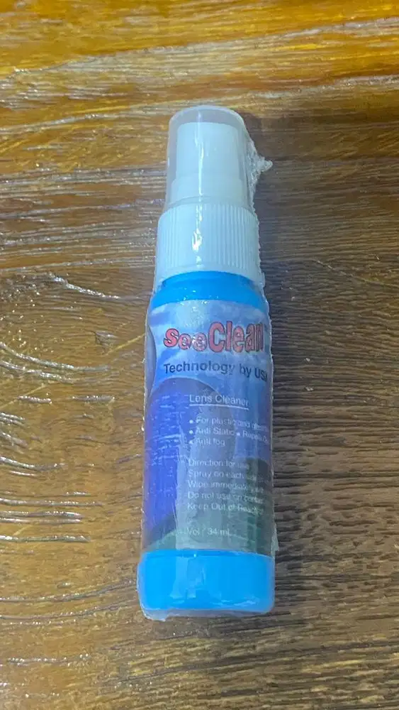 Pembersih lensa kacamata