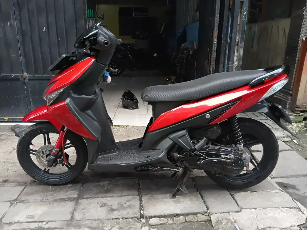Vario 110 karbu 2013