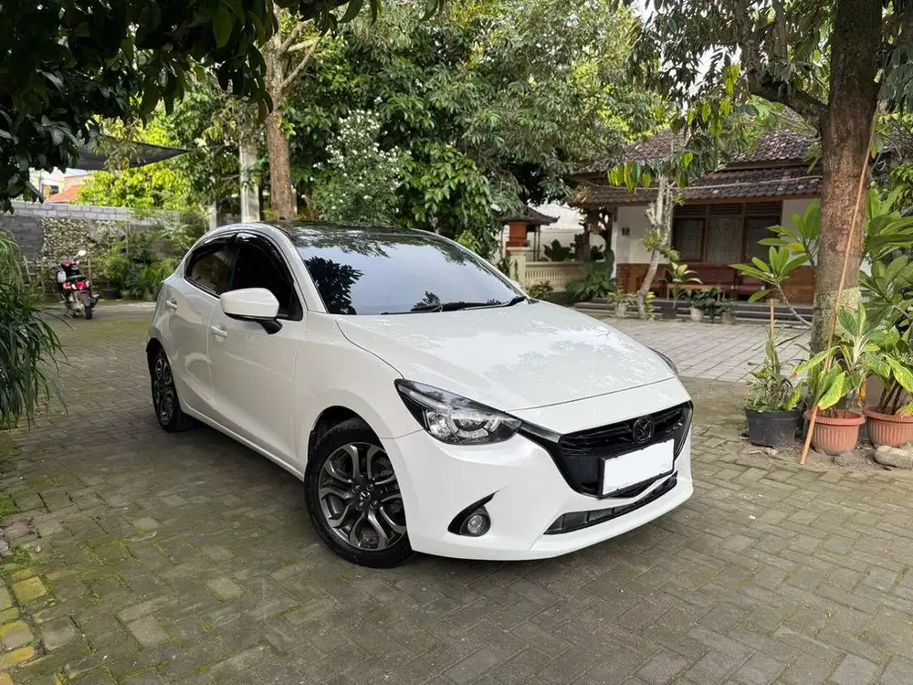Dijual Mazda 2 R Skyactiv 2016 Istimewa