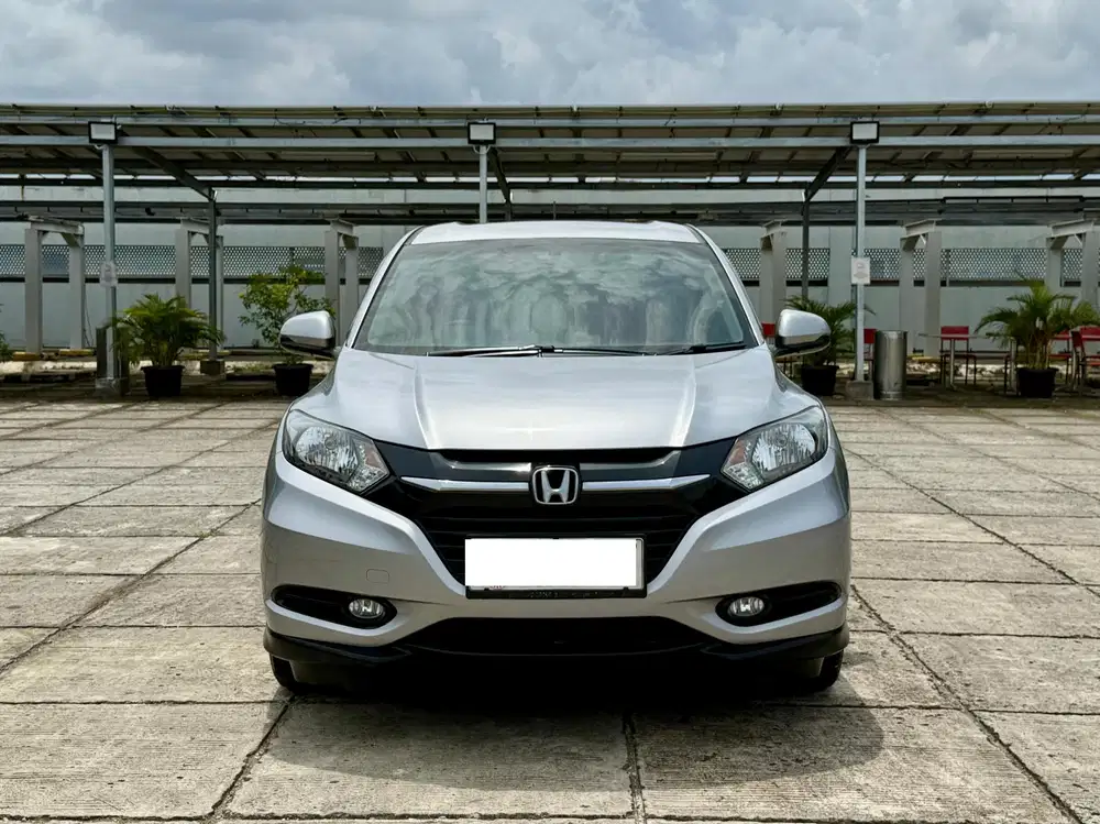 Honda HR-V HRV E AT 2017 Bensin