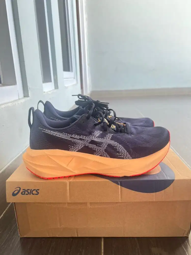Asics Novablast 5