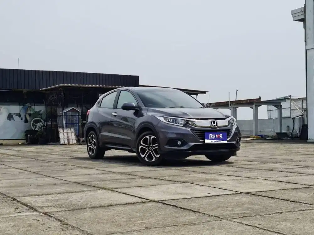 Honda HR-V HRV 1.5 E Matic AT 2021 Abu KM 70RB