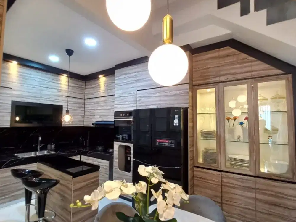 Rumah Siap Huni 3 Lantai Lokasi Discovery Bintaro Jaya - 0204