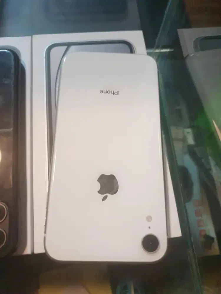 IPhone xr 64gb ibox