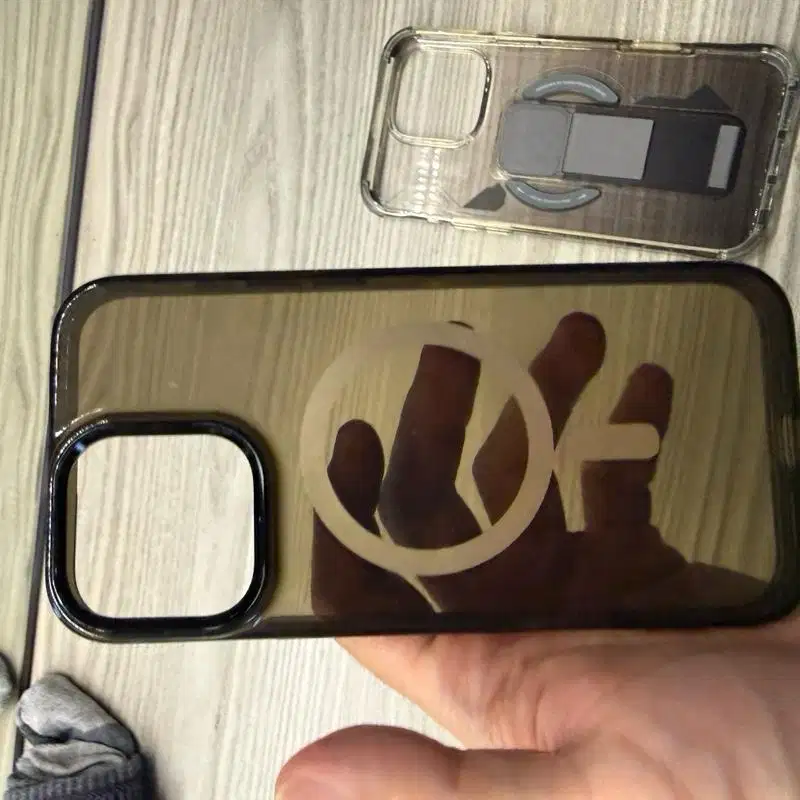 Case Skinarma dan Loly Polly Iphone 16 Pro Max   - NEGO JUAL CEPAT