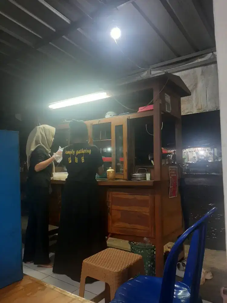 Gerobak bakso dan mie ayam