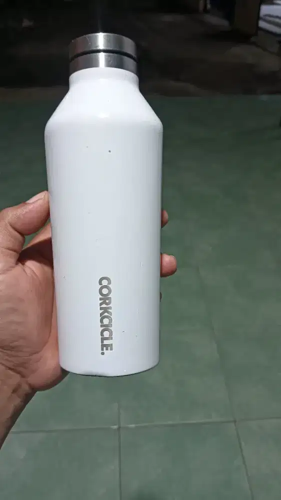 Tumbler corkcicle ori