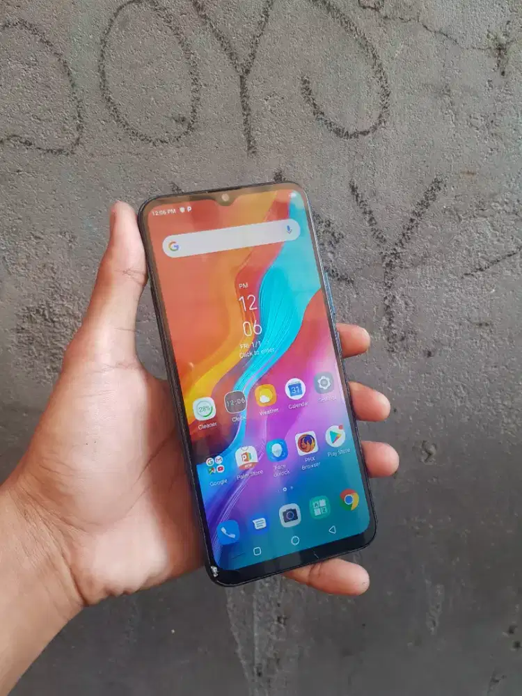 infinix hot 8 4/64Gb