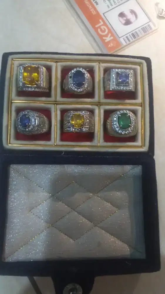 Terima jual mas perak batu permata dll