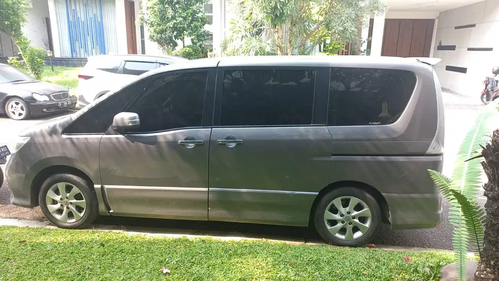 Nissan Serena 2013 HWS AT