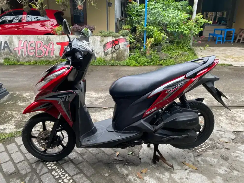 Vario 125 kzr THN 2013 plat H Semarang