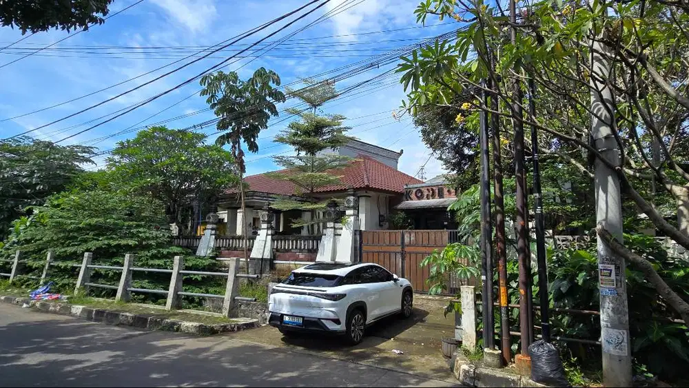 Rumah Tinggal + Cafe di Depok