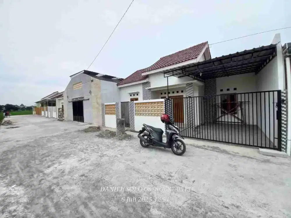RUMAH DEKAT KAMPUS UMS SOLO