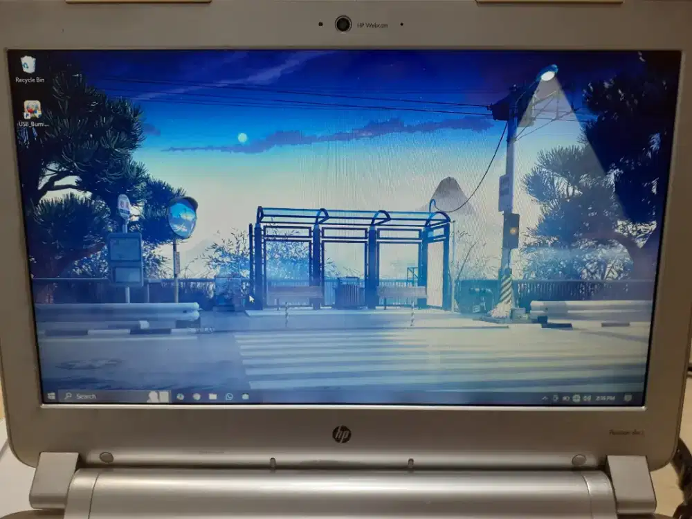 Laptop HP 12 in minus pemakain