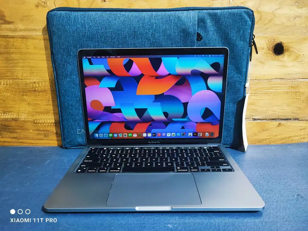 MacBook Pro M1 2020 Ibox Apple M1 RAM 8GB SSD 256GB Space Grey