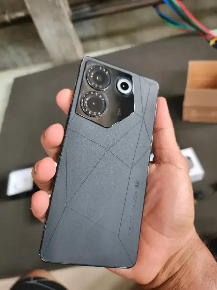 HP Tecno Camon 20 Pro 5G PAKET LENGKAP RAM 8GB/256GB Bonus TWS Eggel !