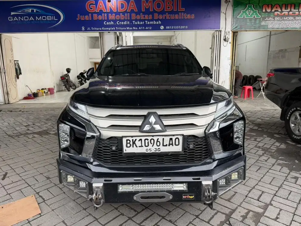Pajero Sport dakar 2021 sunroof