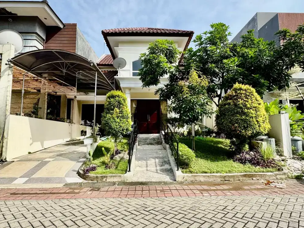 DIJUAL RUMAH FULLERTON CITRALAND 5KT 1.5 LANTAI DEKAT SEKOLAH CIPUTRA