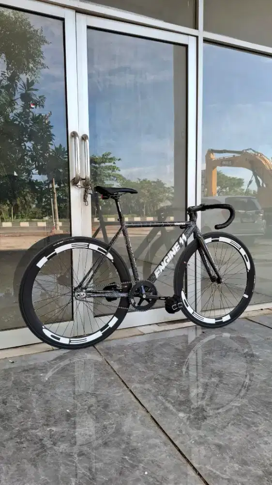 Sepeda Fixie Track ENGINE 11 Vortex | Complete Bike Only