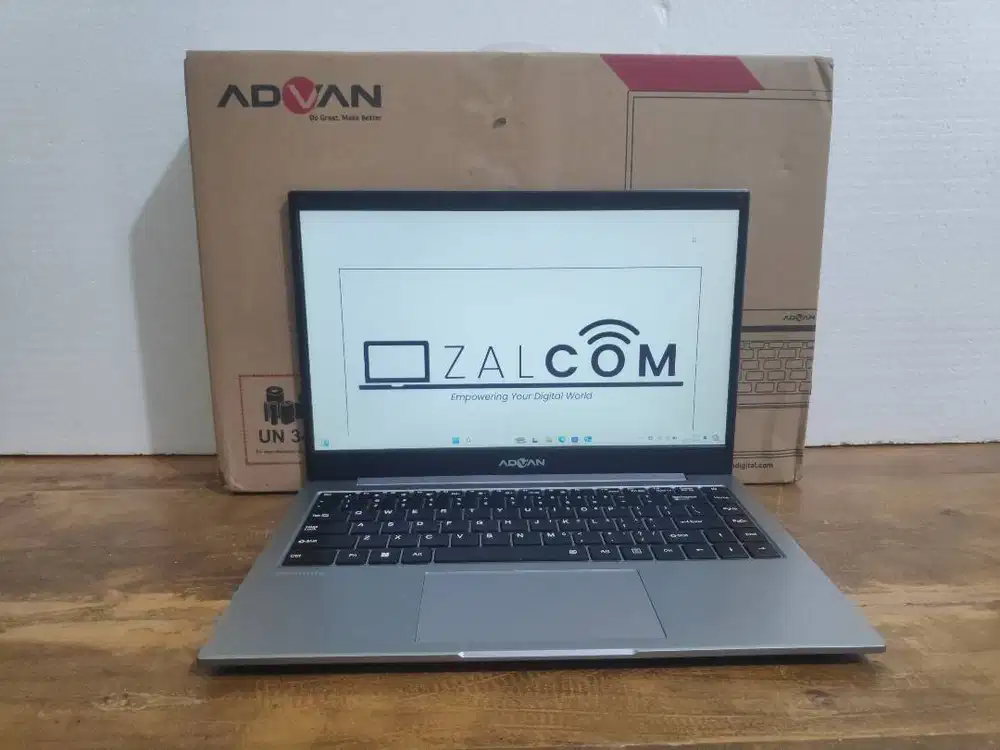 Advan Soulmate | Celeron N4020 | RAM 8GB | SSD 128GB + 256GB |