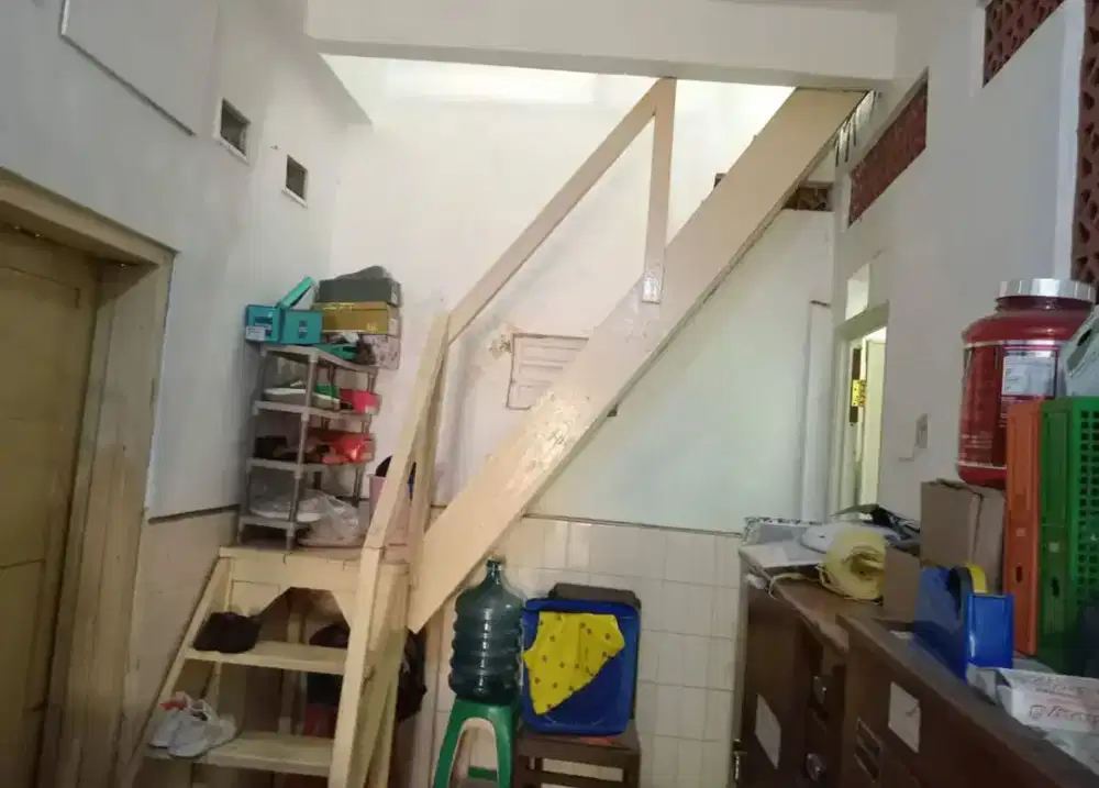 Dijual Rumah 1,5 lantai layak huni bisa buat kos kosan di Peleburan