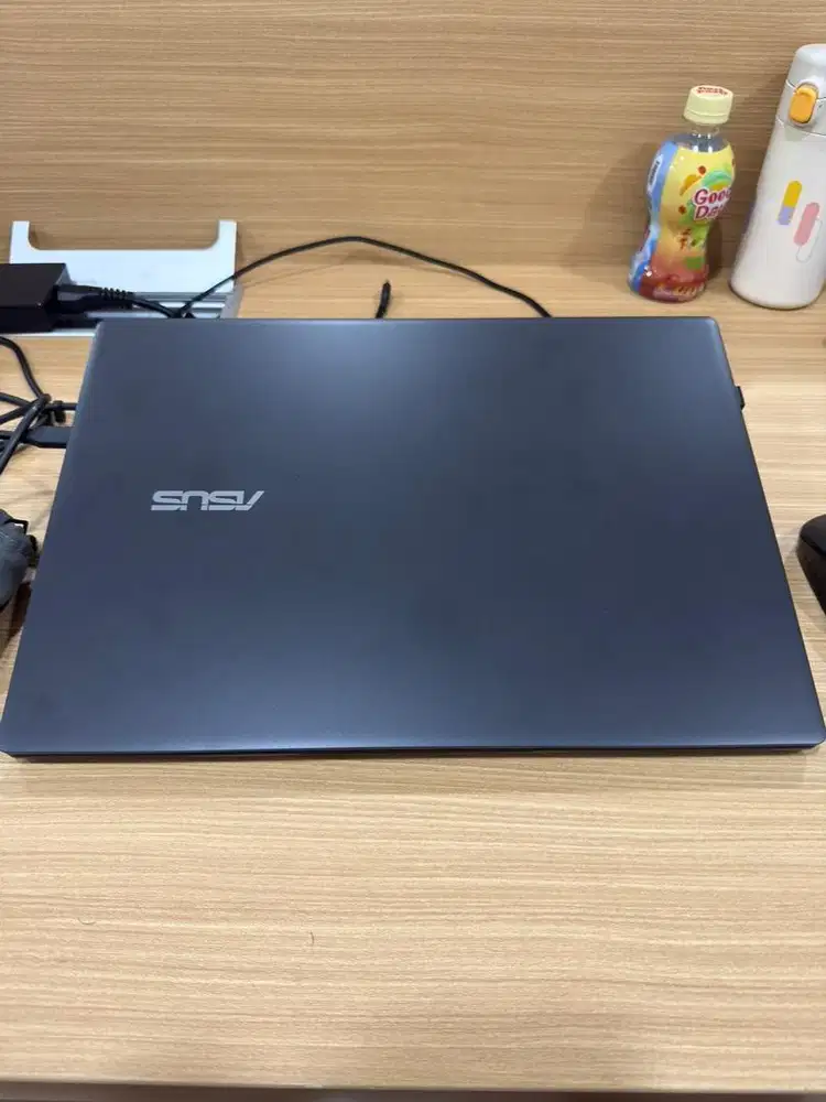 Asus V16 i7 16gb RTX4050