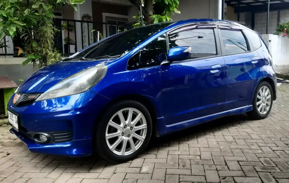 Jazz RS CVT 2014