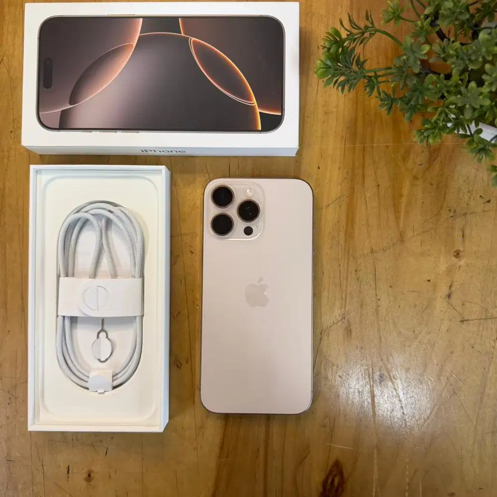 iPhone 16 Pro max 256GB Desert titanium Super Mulus BH 100% resmi iBox