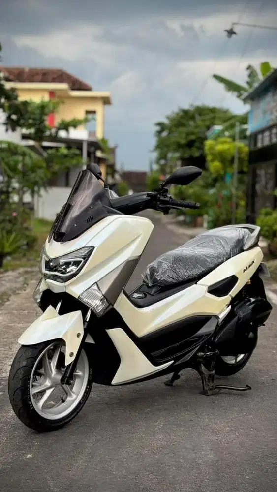 YAMAHA NMAX 155 KOMPLIT PAJAK ON GOOD