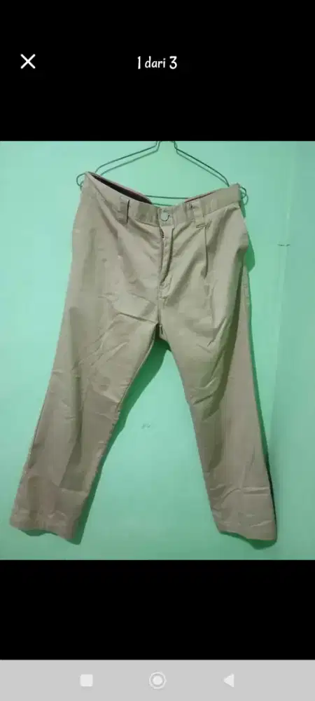 Celana chinos saku bergambar