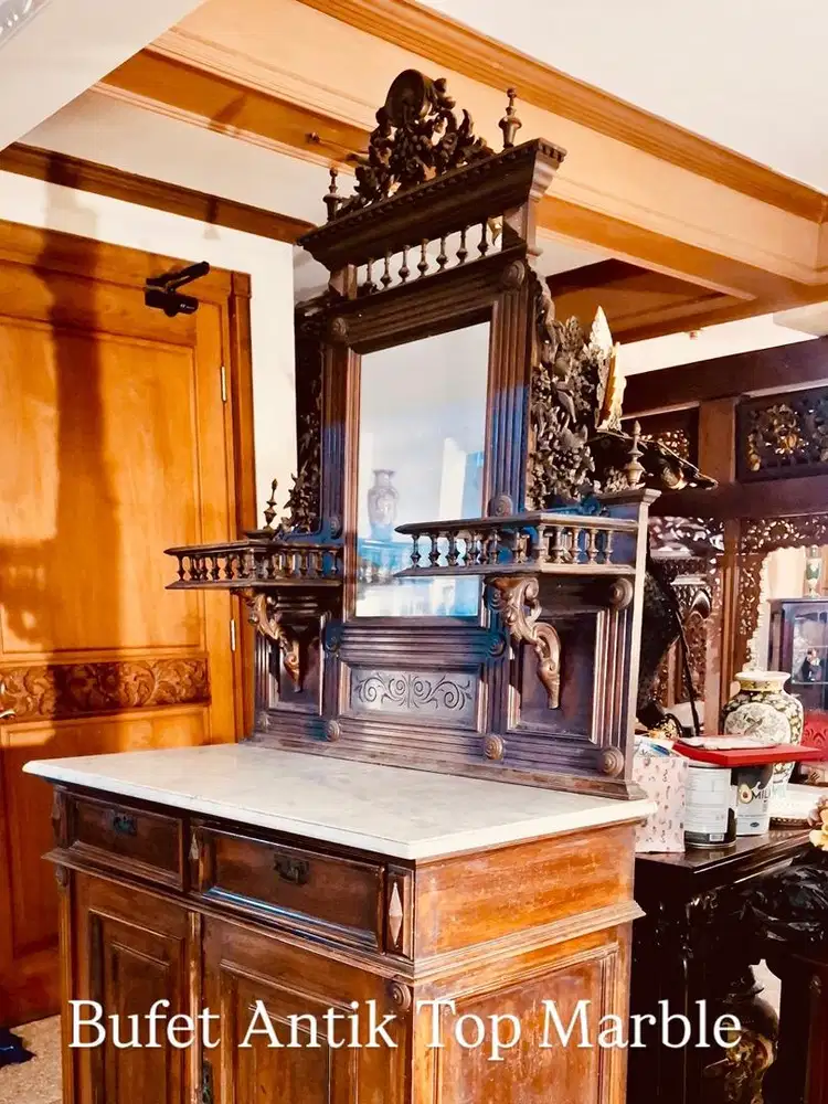 Dijual Bufet Antik
