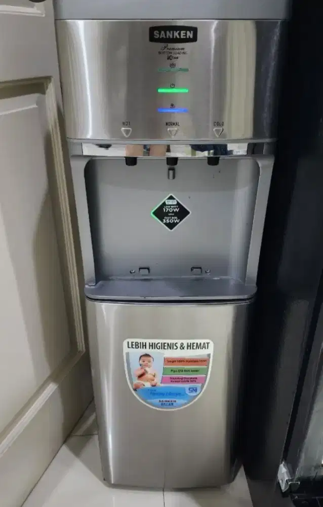 Dispenser sanken galon bawah