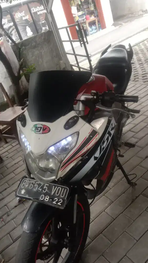 viar R200 istimewa
