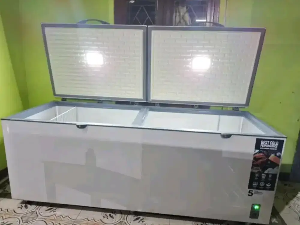 freezer box gea 1200 liter