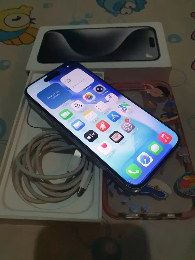 Iphone 15 pro 128GB white Natural ex iBox