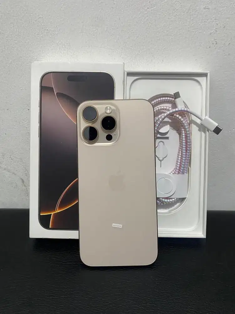 16 promax 256 desert titanium