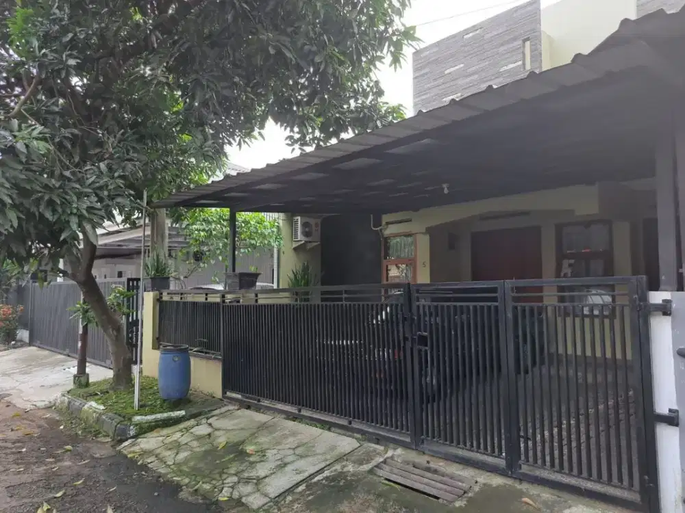 [DIJUAL] Rumah Terawat 2 Lantai @ Bumi Adipura – Luas & Siap Huni