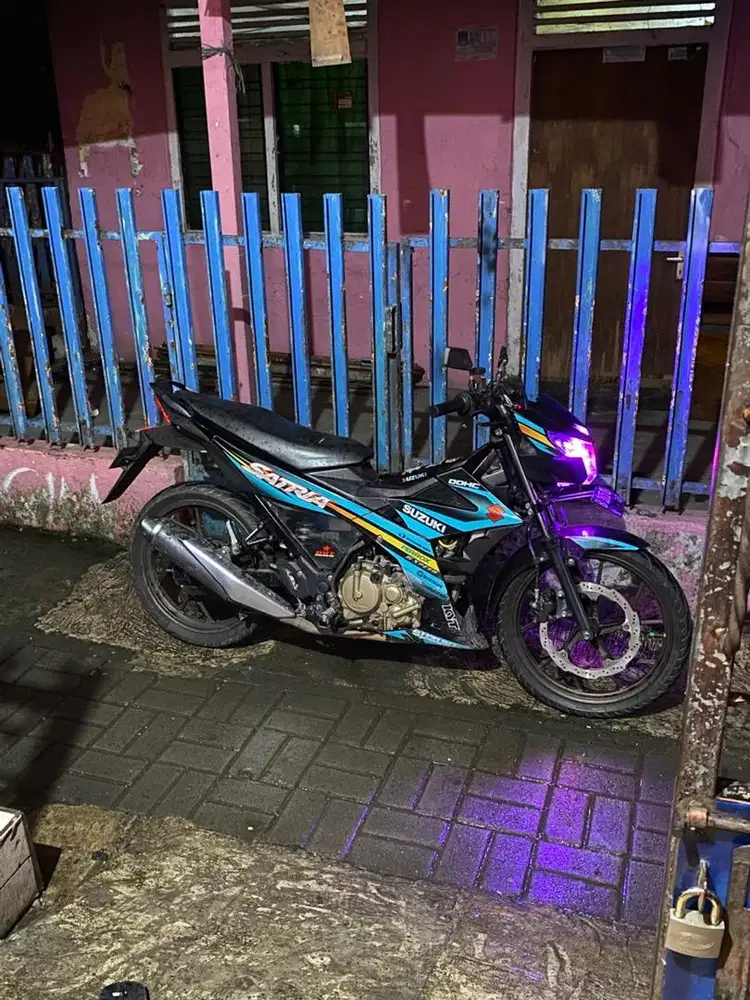 Jual motor satria injeksi 2016