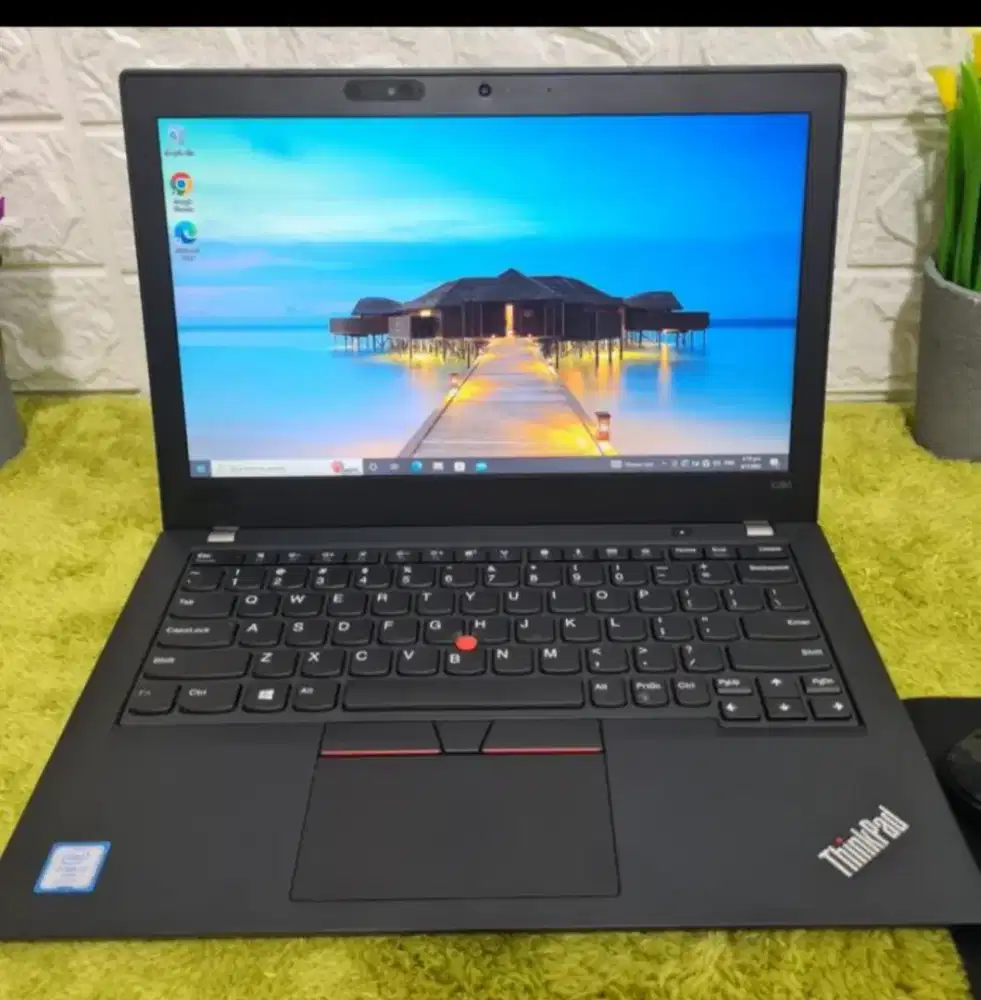 RamadhanBERKAH -Lenovo Thinkpad X280 -CORE I7 GEN8 -SSD 256GB -8GB -