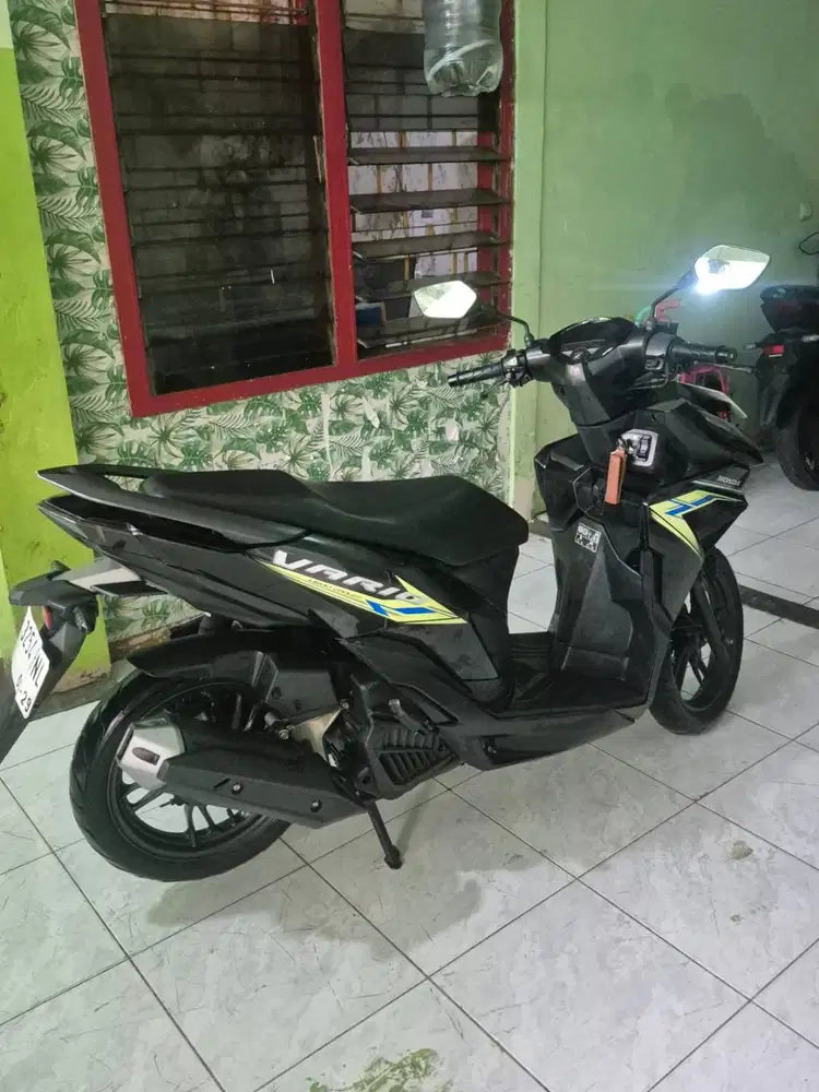 Vario 125 segera