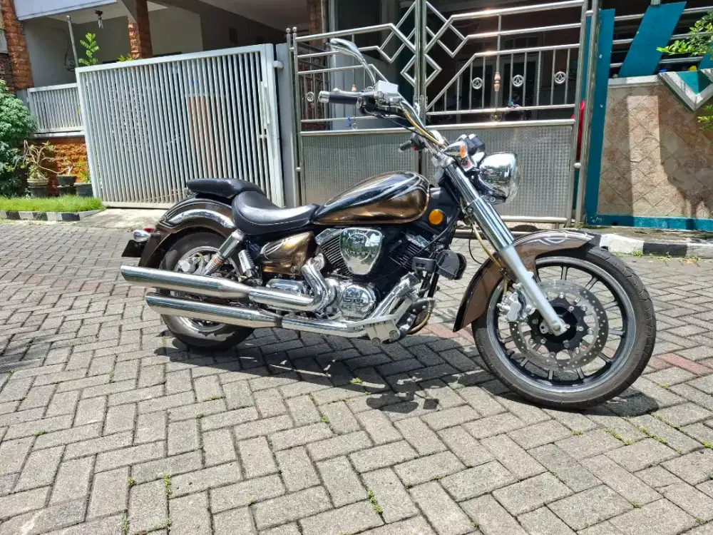 SM V16 V Twin 250cc