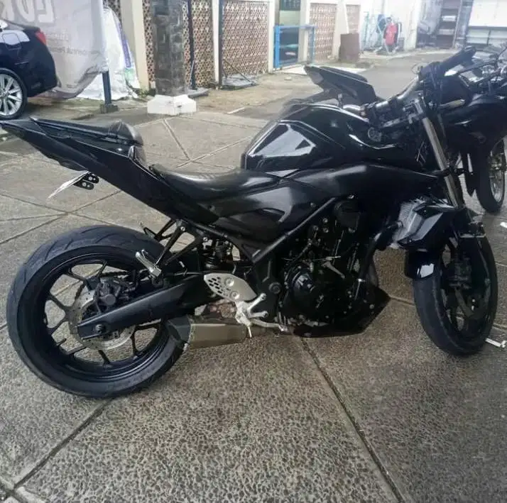 Yamaha mt25 modif 2019,km 17rb,istimewa mantap