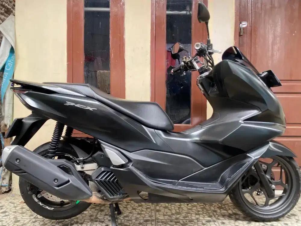 PCX 160CC TAHUN 2024 MOTOR BAGUS SS KOMPLIT ASLI SIAP PAKEK MOTOR