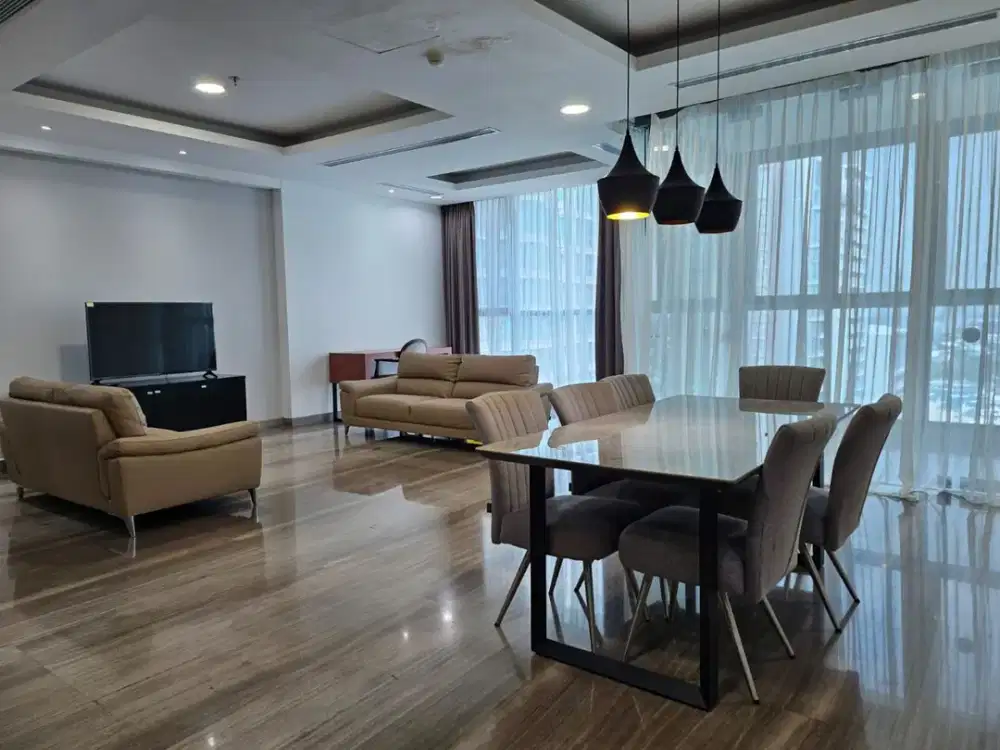 Apartemen Kemang Village Tower Bloomington Private Lift Ganda