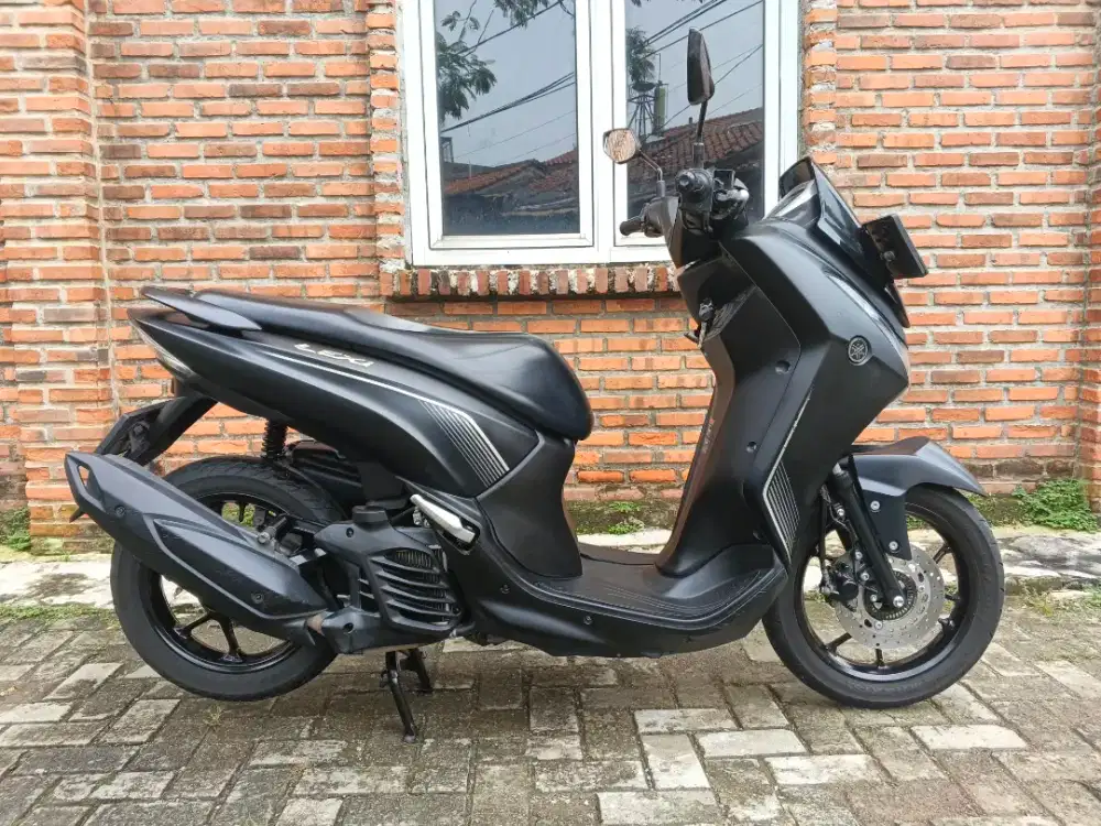 Yamaha Lexi 125 VVA 2022 Mulus pajak On Panjang