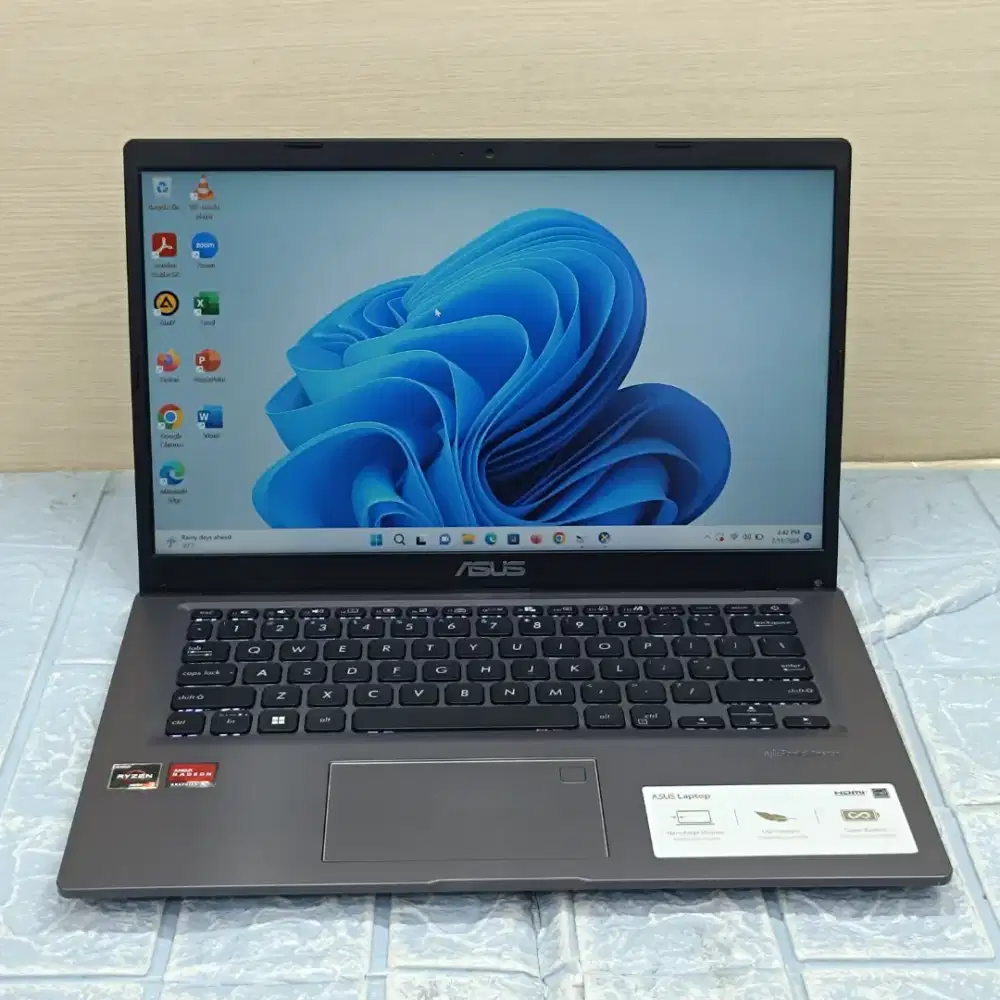 LAPTOP ASUS VIVOBOOK M415DA AMD RYZEN 3 3250U RAM 8 GB SSD 512 GB