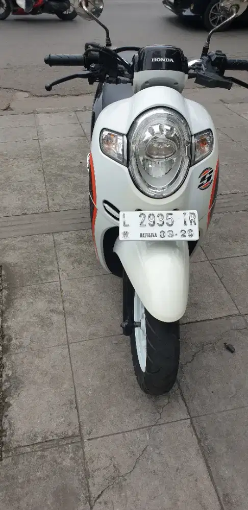 Scoopy sporty th 2019 mulus pool pjk baru