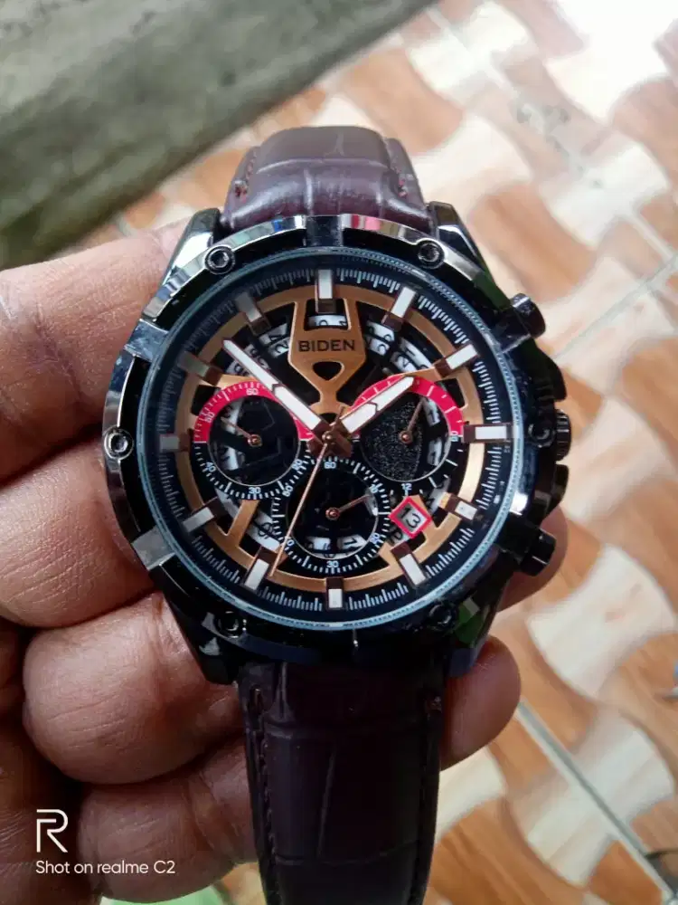 JAM TANGAN PRIA BIDEN