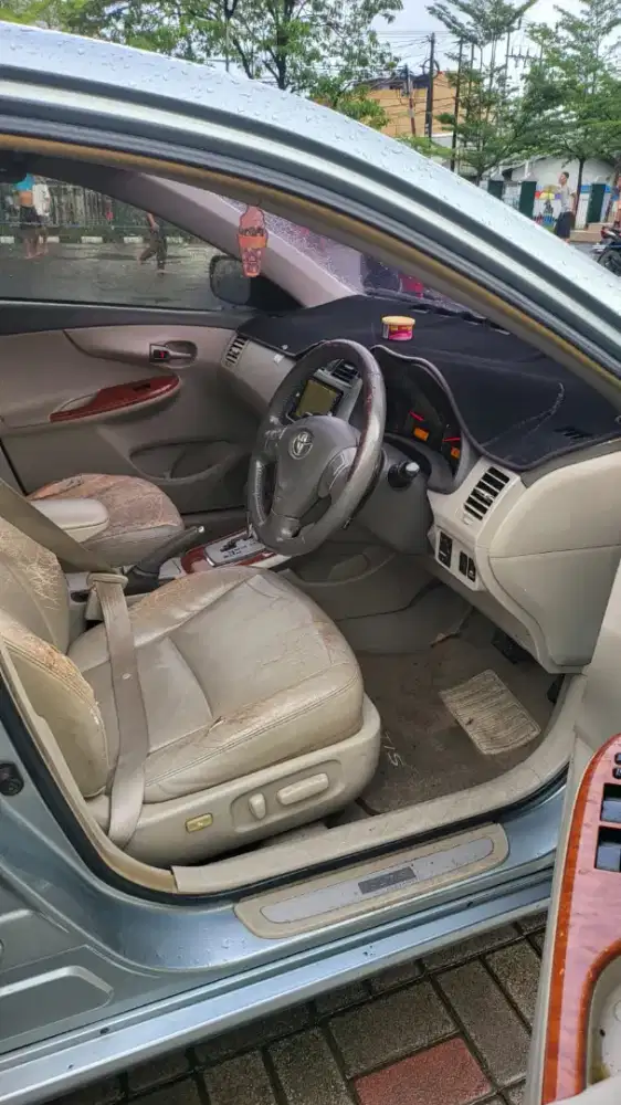 Corolla altis matic tipe v 2009 2.0cc